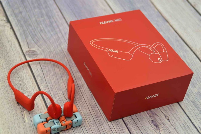 超前无线充，声学黑科技，南卡全新Neo系列骨传导耳机评测