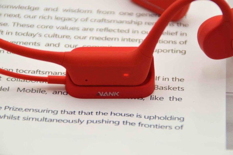 超前无线充，声学黑科技，南卡全新Neo系列骨传导耳机评测