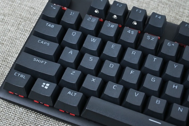 强调手感的升级，HyperX阿洛伊起源core机械键盘PBT版开箱试玩