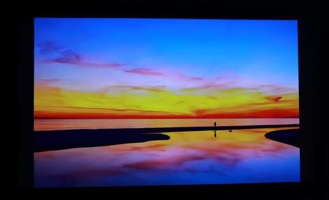 大眼橙X20投影入手实测：真正的旗舰性价比家庭影院？