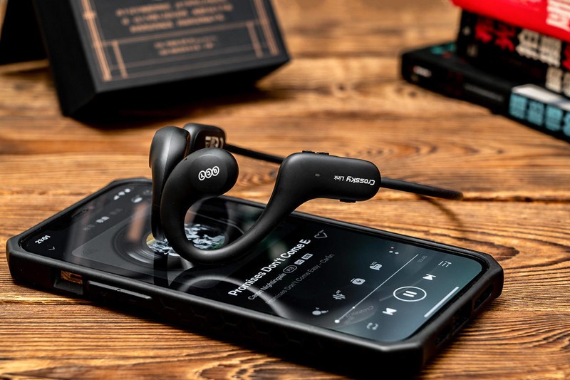 熟悉的价格，不一样的配方，百元运动耳机QCY Crossky Link评测