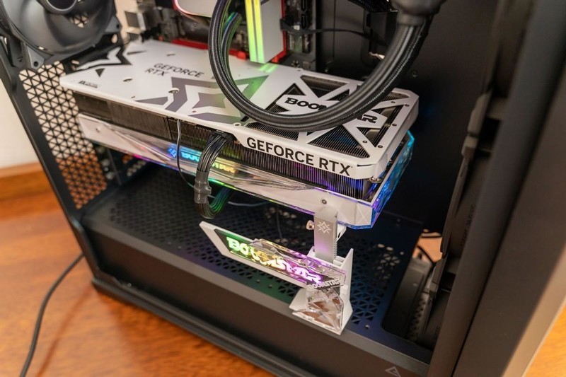 想要尝鲜13代intel处理器，技嘉这块B760M魔鹰AC主板不能错过！