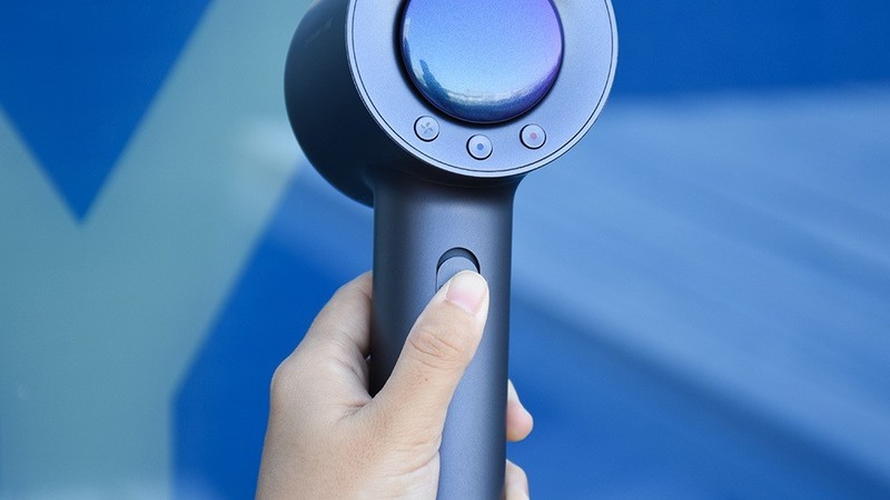 吹风机有什么危害？提防吹风机的四大危害缺点！