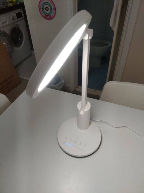 护眼用什么样的台灯比较好？推荐五款高性价比台灯