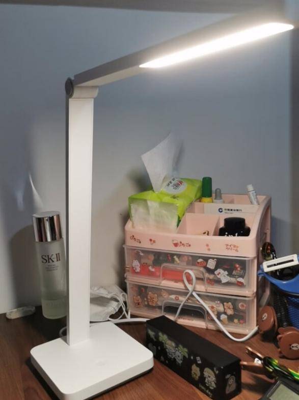 护眼用什么样的台灯比较好？推荐五款高性价比台灯