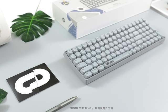 设计“量贩”，机械轴白送？诠释洛斐生存之道，小翘难道不香吗