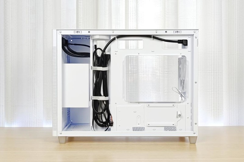 把电脑机箱从“直男风”换成“小清新”，一样的配置不一样的感觉