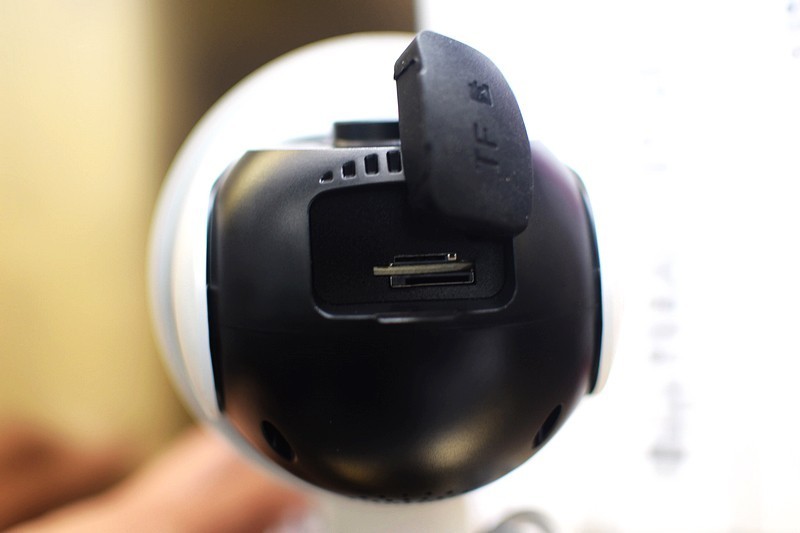 无任何束缚 xiaovv户外云台摄像机4G版