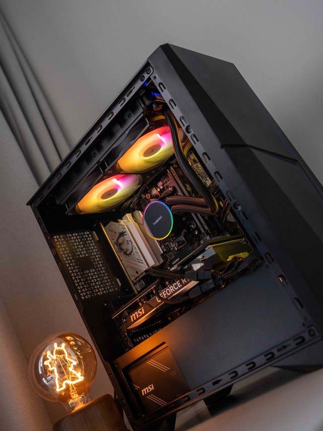 想玩黑神话：悟空，但是不会装机？微星海皇戟RS游戏主机一步到位全搞定