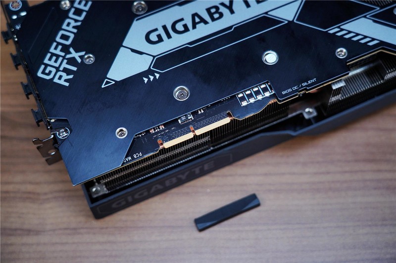 技嘉新卡皇驾到，RTX TITAN的完美替代品--技嘉RTX 3090 Ti 24G分享