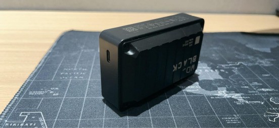 【记忆空间】 史上最详细，移动固态硬盘，西数BLACK D30拆解，测评，外观与内饰解析。