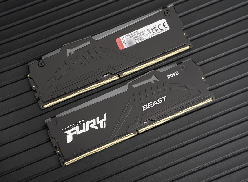 核显用户换高频内存有加成？金士顿FURY Beast野兽RGB D5 32G评测