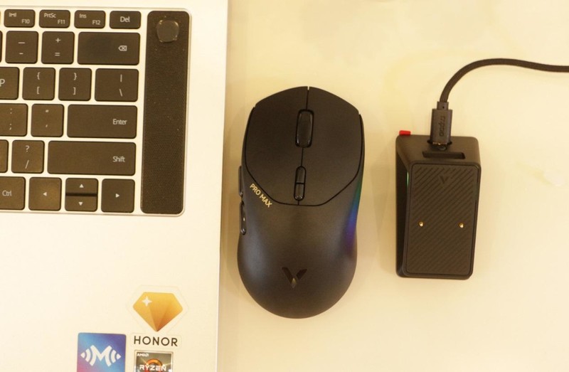 超长续航、最轻无线？这才是《黑神话：悟空》绝配？雷柏VT1PRO MAX评测