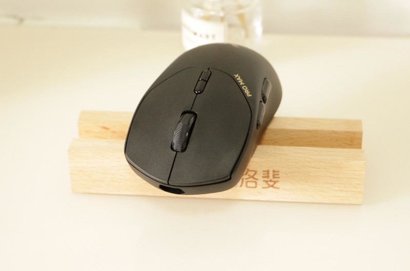 超长续航、最轻无线？这才是《黑神话：悟空》绝配？雷柏VT1PRO MAX评测