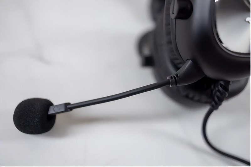 生物振膜让音质更出色，血手幽灵M760生物魔音电竞耳机体验