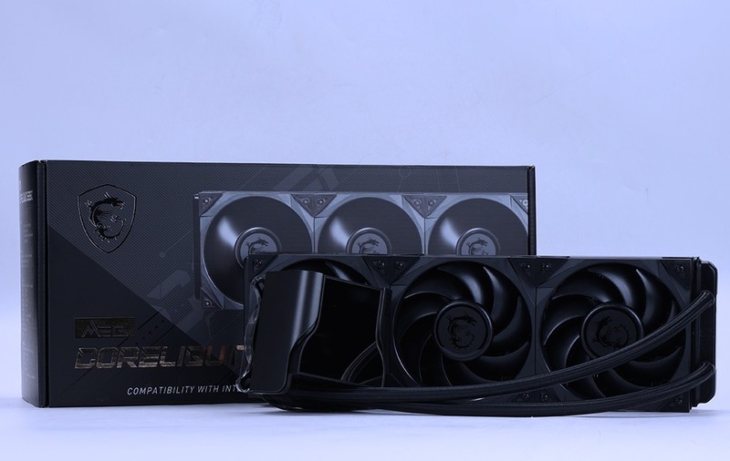 国产主板之光？七彩虹CVN Z790巡洋舰主板+13700K+4090装机实测