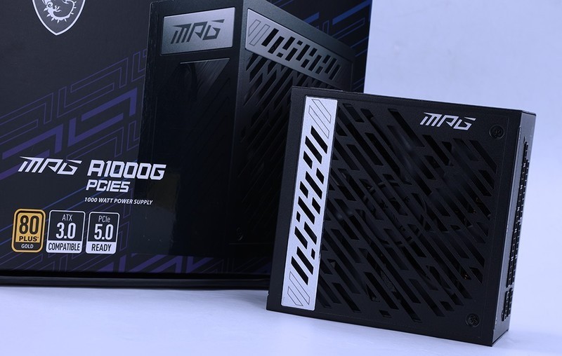 国产主板之光？七彩虹CVN Z790巡洋舰主板+13700K+4090装机实测