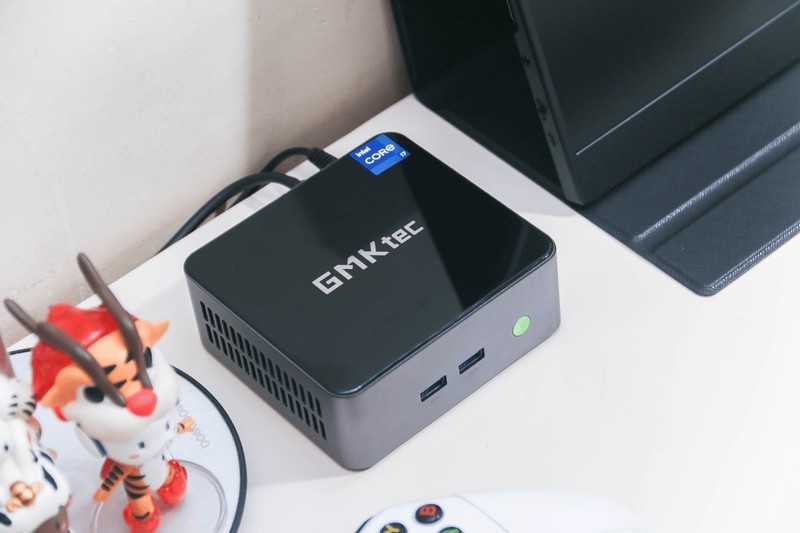 极摩客M2迷你主机，11代标压i7-11390H跑分百万，降维打击1299起