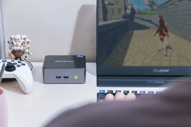 极摩客M2迷你主机，11代标压i7-11390H跑分百万，降维打击1299起