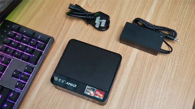 零刻SER5 Pro 5800H迷你主机实测：准系统版不到1500的入门好选择