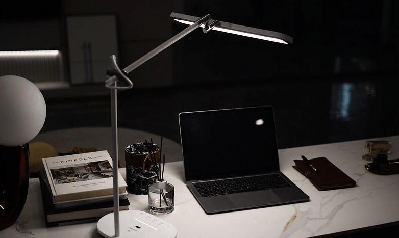 儿童台灯什么光源好？如何挑选儿童护眼台灯