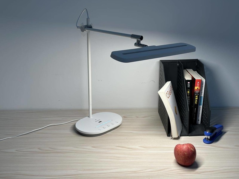 哪种灯对眼睛视力保护最好？五款考研台灯推荐