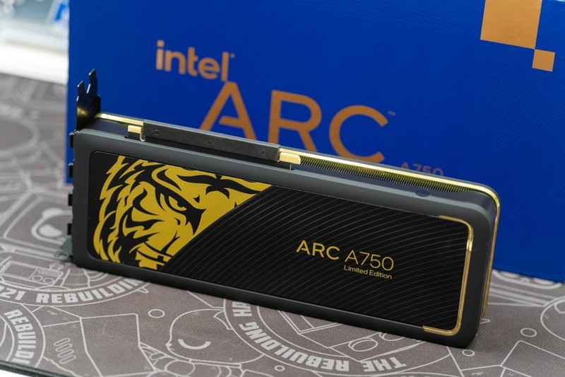 20L小尺寸 M-ATX机箱装机，乔思伯Z20打造精致桌面电脑