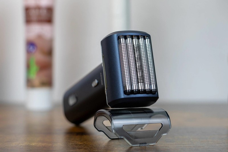 未野往复式剃须刀测评，五刀头狂魔实现堪比手动的净须性能