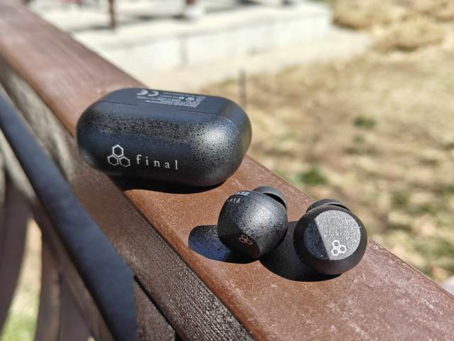 Final ZE3000SV真无线耳机深度体验：音质与功能的双重飞跃