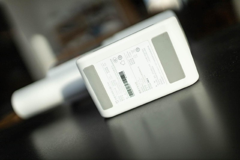 年终大扫除的好帮手，好用不贵，米家吸尘器2Slim