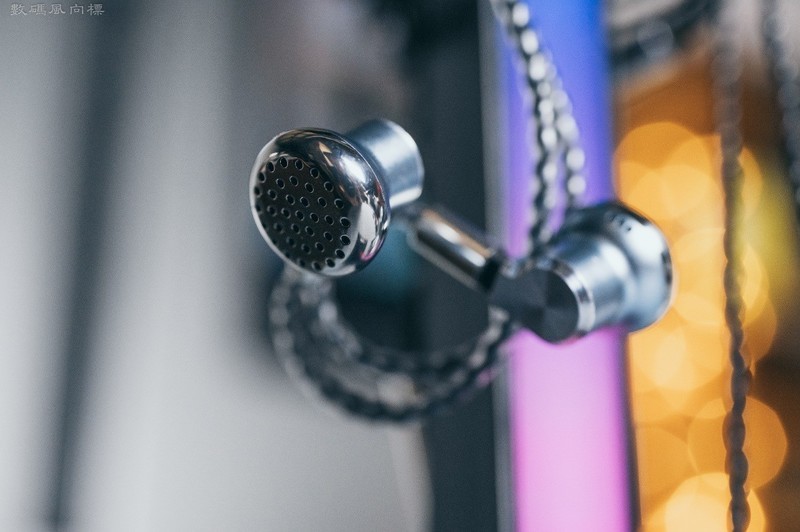 老鸟新人各取所需，质地均衡的平头耳塞，凯声db1系列试听