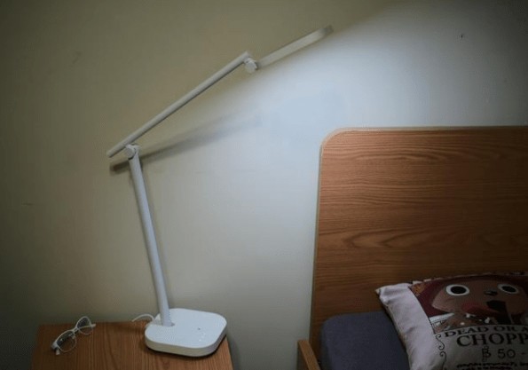 哪种灯对眼睛视力保护最好？五款考研台灯推荐