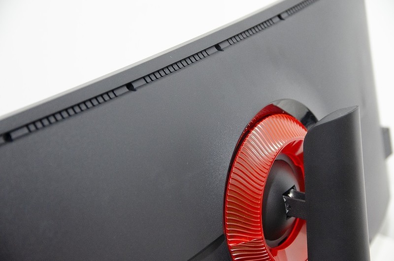 34寸准4K带鱼屏还是LG面板IPS屏券后价只需998，显示器搅局者出现