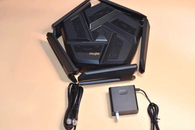 WiFi7 不仅仅是快，锐捷天蝎BE72 Pro让你瞧瞧什么是天花板