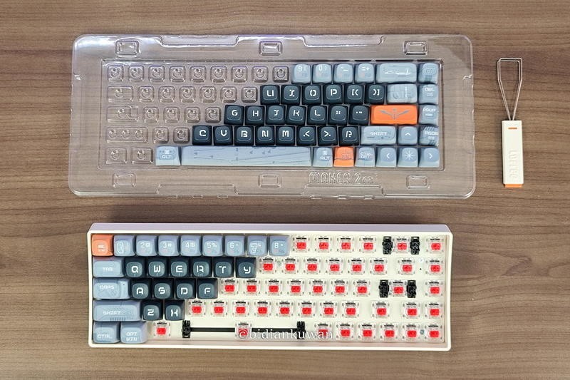 热升华PBT颜值担当，Lofree洛斐小翘山东舰+龙舌兰主题键帽换装秀