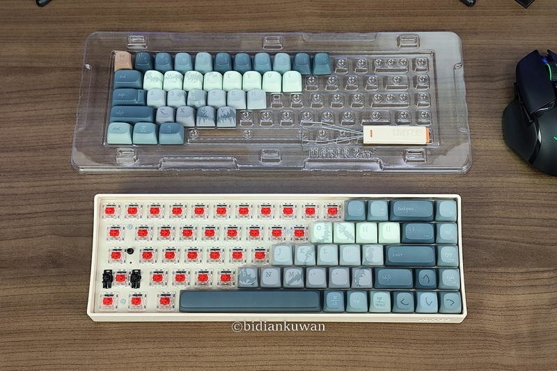 热升华PBT颜值担当，Lofree洛斐小翘山东舰+龙舌兰主题键帽换装秀