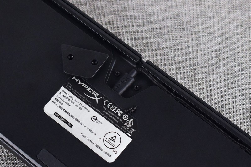 侧重细节和体验，极度未知HyperX火星2机械键盘开箱试玩