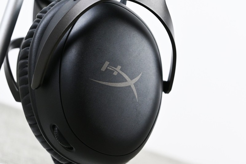 超越经典的续作，极度未知HyperX飓风3游戏耳机开箱试玩