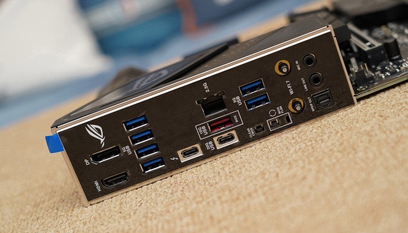 实力均衡的次旗舰显卡，影驰RTX 5080魔刃首发评测&装机分享