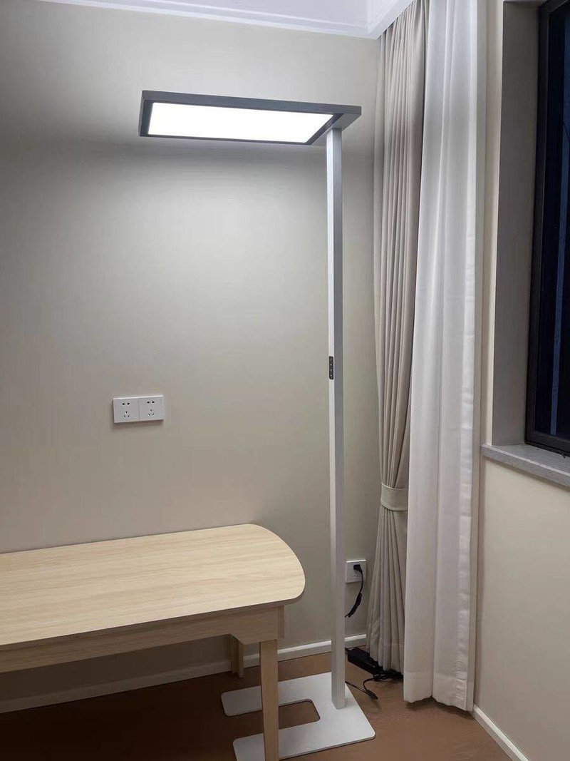 有必要买护眼大路灯吗？2025年实测5大热门护眼大路灯型号