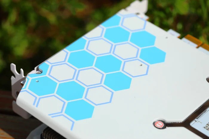 盈通RX7650GRE游戏高手，五一火力全开