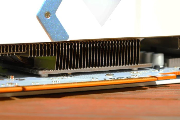 盈通RX7650GRE游戏高手，五一火力全开