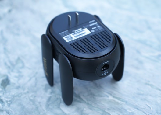 4层别墅+院子真能覆盖？锐捷蜂鸟H30子母路由器装机实测