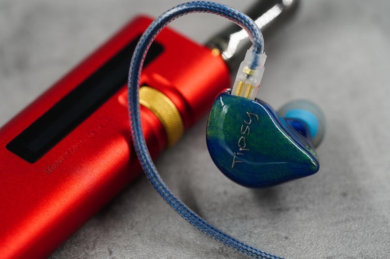 声色兼备：Tipsy TTROMSO耳机之初印象