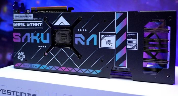 终于忍不住想把玩一下，盈通RX 7900XTX樱瞳水着显卡开箱评测