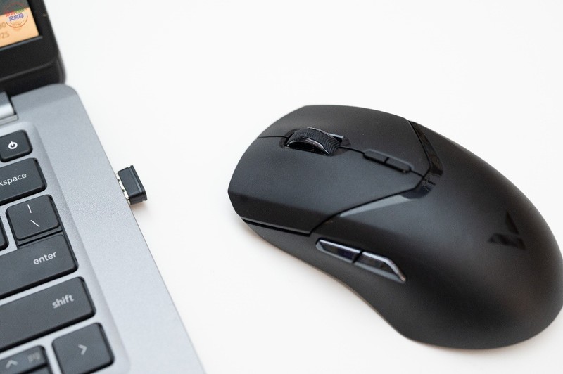 小手也能用的高性能鼠标，自定义空间还挺高，雷柏VT9Pro mini上手