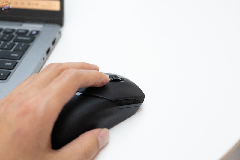 小手也能用的高性能鼠标，自定义空间还挺高，雷柏VT9Pro mini上手