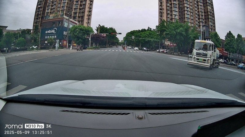 高清画质与智能功能的完美结合 70迈M310 Pro 3K 行车记录仪