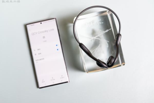更轻更好用的蓝牙耳机，日常佩戴更舒适，QCY Crossky Link体验