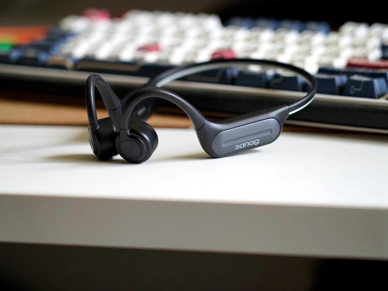 无需手机即可存储万首歌曲，塞那新一代声学骨传导B91S用过吗？